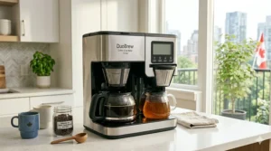 View of programmable settings on a premium coffee and tea maker. / Aperçu des réglages programmables d'une cafetière et théière haut de gamme.